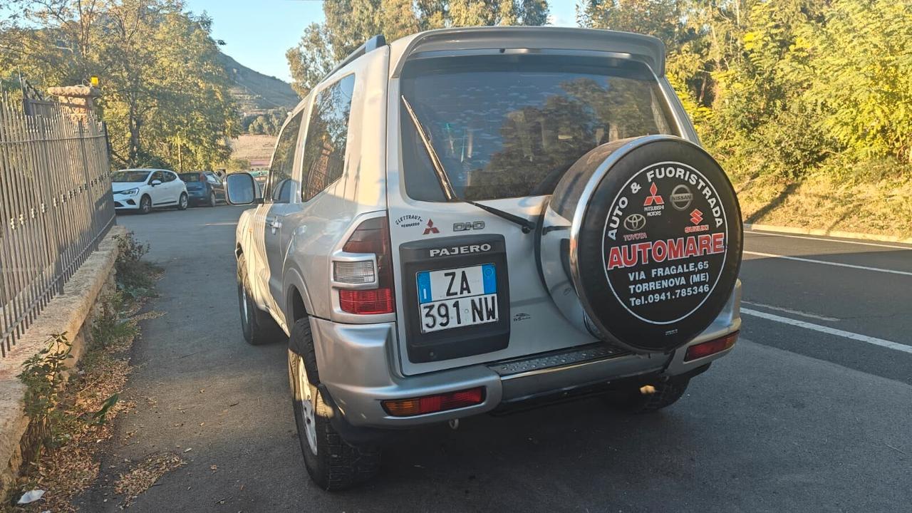 Mitsubishi Pajero 3.2 3p.