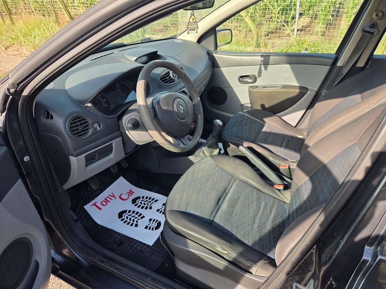 Renault Clio 1.2 benzina 5 porte 100 Mila km