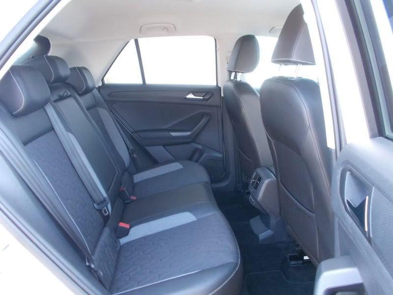 Volkswagen T-Roc 1.0 TSI GOAL LED ACC NAVI