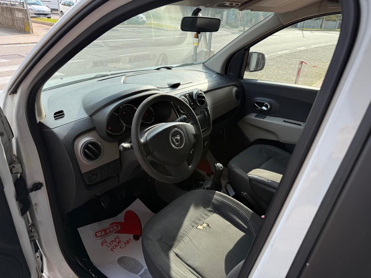 Dacia Lodgy 1.6 8V 85CV 5 posti Lauréate