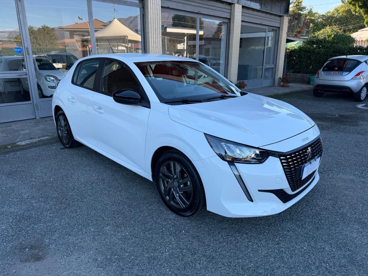 Peugeot 208 5 porte Active