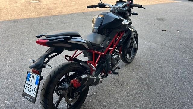 BENELLI BN 125