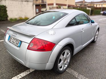 Audi TT 1.8 T 180 CV
