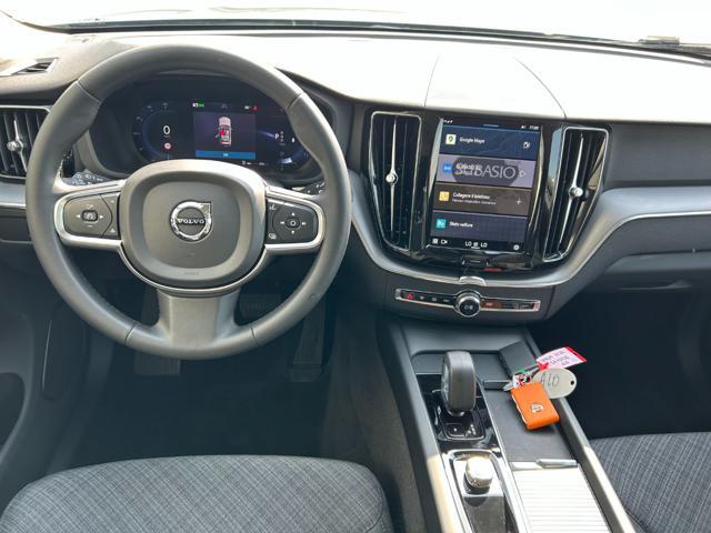 VOLVO XC60 B4 (d) automatico Core
