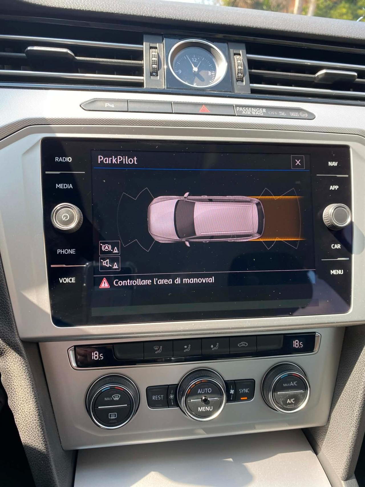 Volkswagen Passat 2.0TDi DSG 150CV SW Executive 