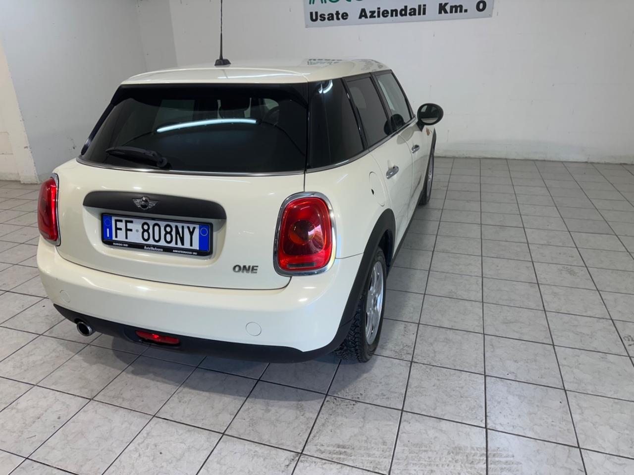 Mini 1.2 One 75 CV 5 porte