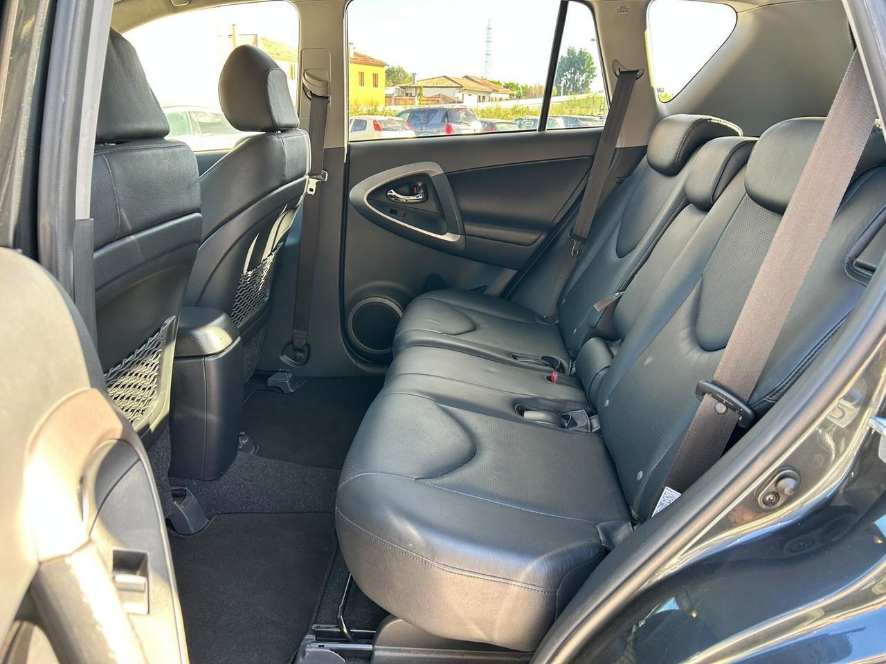 TOYOTA RAV4 2.2 D-CAT UNICO PROP. LUXURY TOP