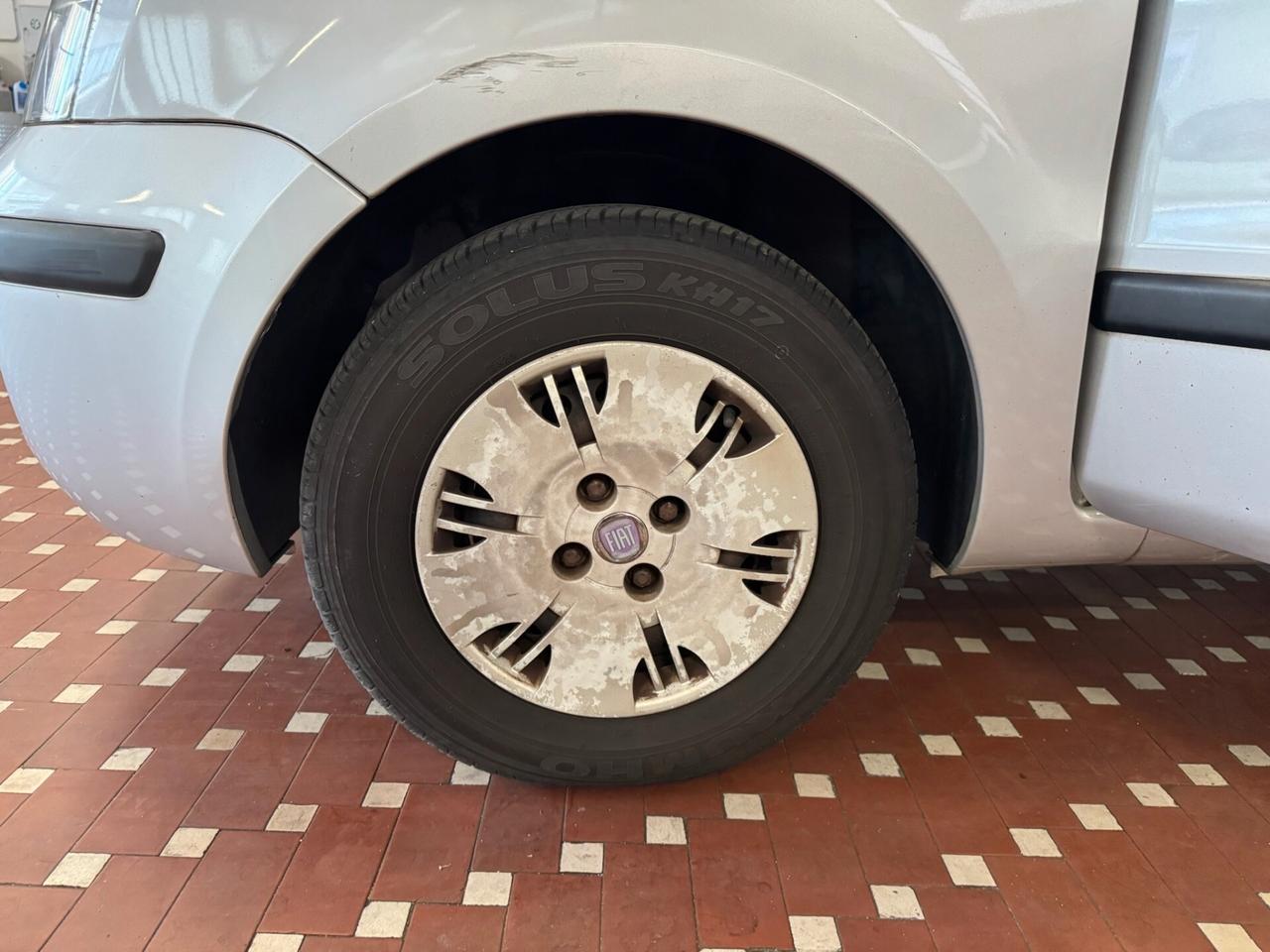 Fiat Panda 1.2 Alessi - IDEALE PER NEOPATENTATI