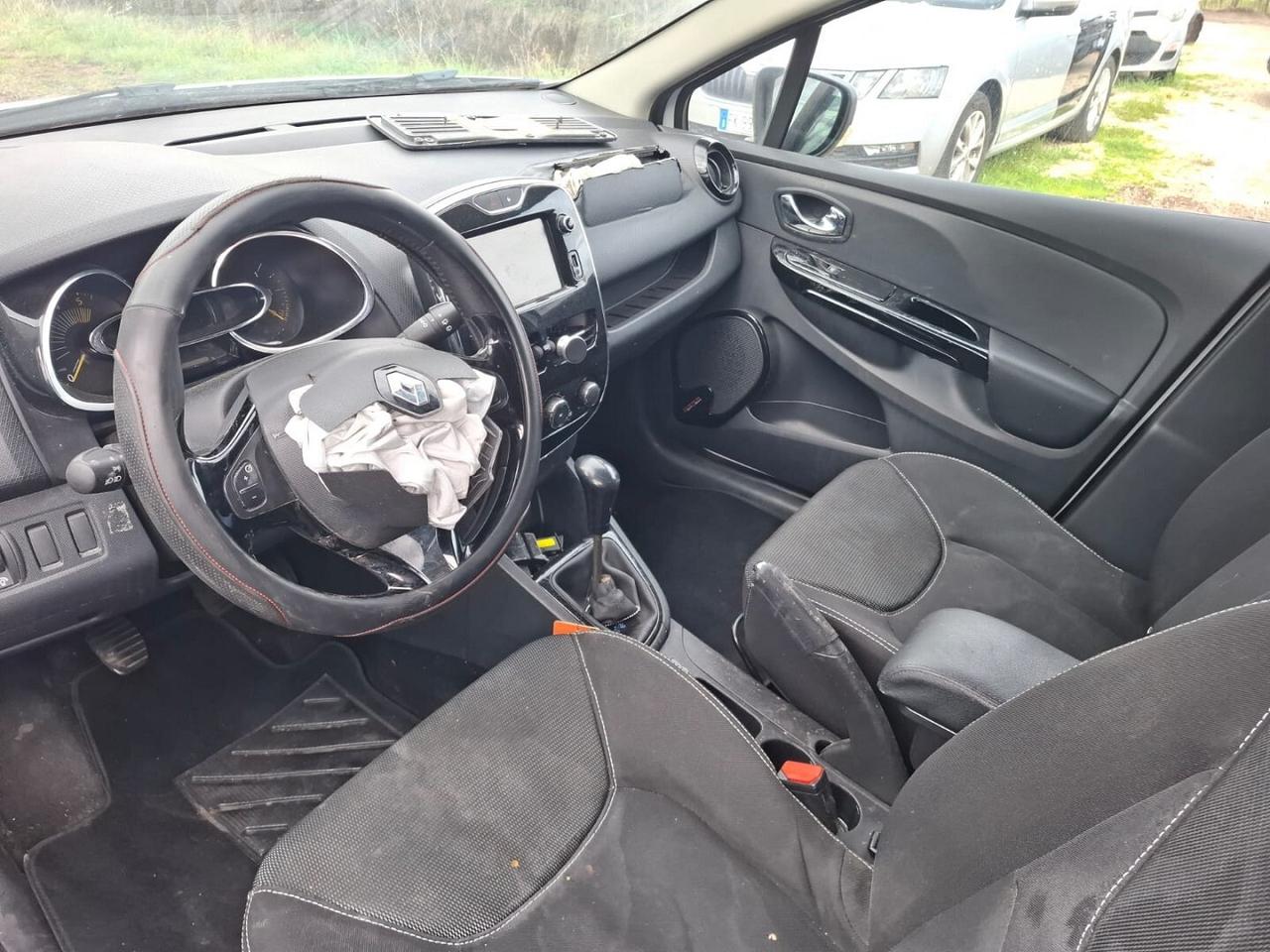 RENAULT CLIO SPORTER C.NATIONAL DCI SINISTRATA
