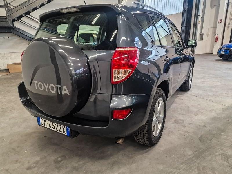 Toyota RAV4 III 2006 5 Porte 2.2 D-4D 136cv Sol DPF