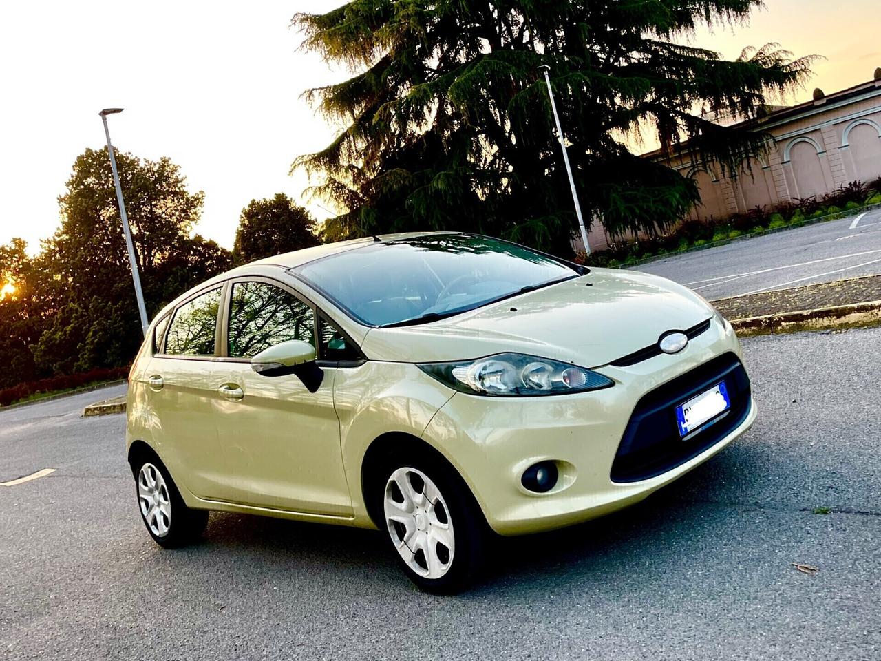 Ford Fiesta Fiesta+ 1.4 5 porte Bz.- GPL