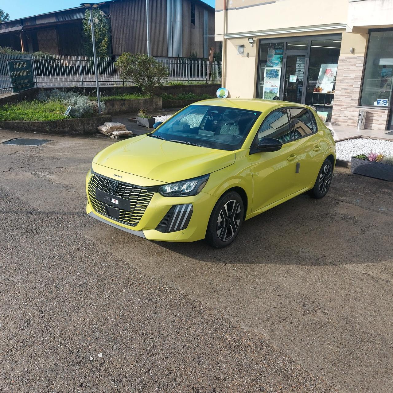 Peugeot 208 Hybrid 145 e-DCS6 Allure