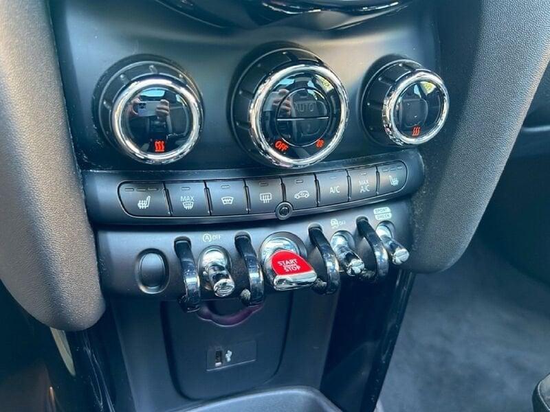 MINI Mini 5 porte Mini 5p 1.5 ONE allestimento JCW