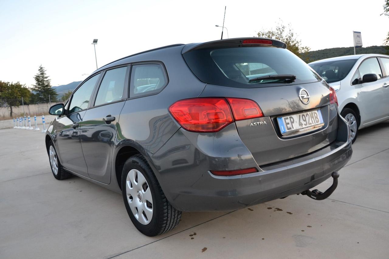 Opel Astra 1.7 CDTI 110CV Sports Tourer '12