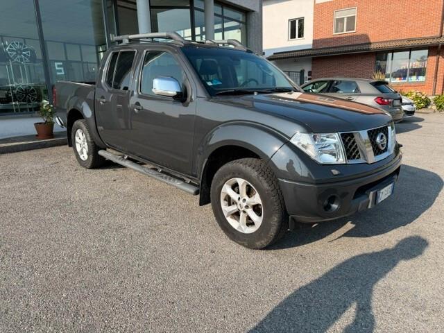 Nissan Navara 2.5 dCi 4 porte Double Cab LE
