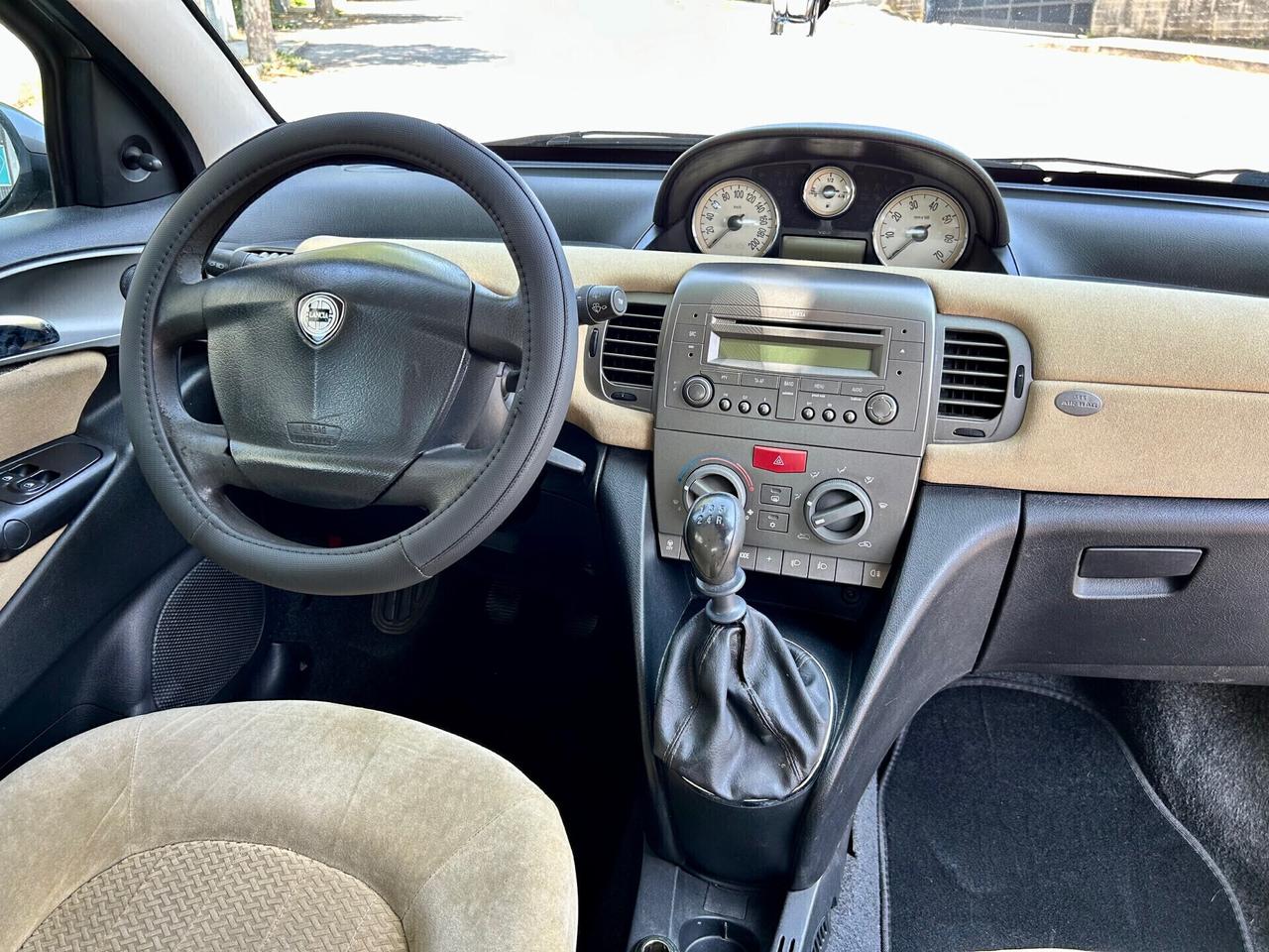 Lancia Ypsilon 1.2 Oro berlina 2 volumi - APPENA TAGLIANDATA - OK NEOPATENTATI