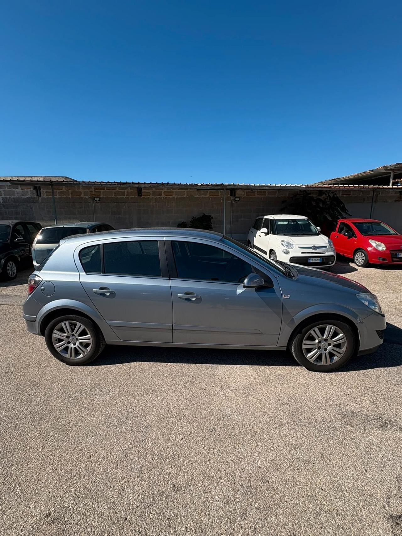 Opel Astra 1.7 CDTI 101CV 5 porte Cosmo UNIPRO PARI AL NUOVO 107MILAKM