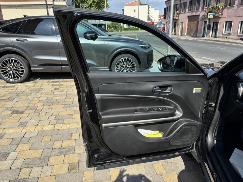 Jeep Avenger 1.2 turbo Altitude fwd 100cv LED-APP CONNECT-17"
