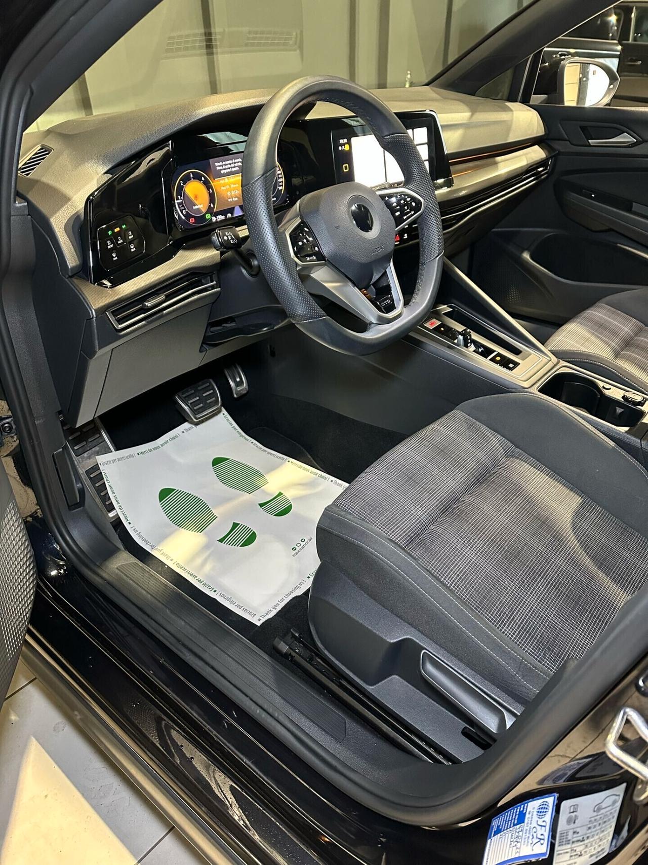 Volkswagen Golf 2.0 TDI GTD DSG