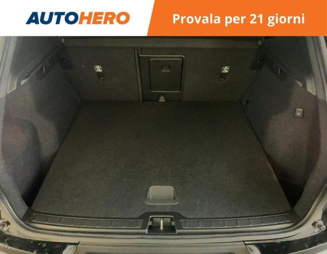 VOLVO XC40 T2 Geartronic Momentum