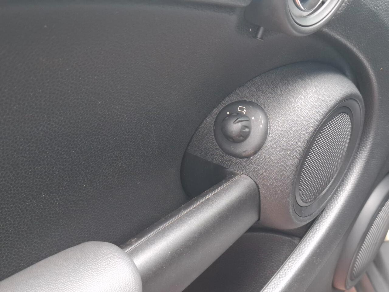 Mini Mini 1.4 16V One Chili ok neopatentati