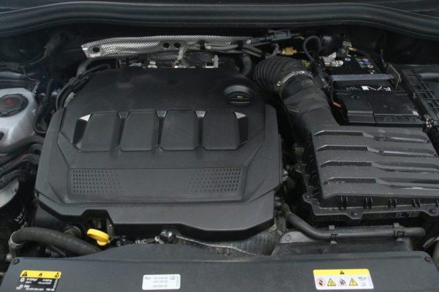 VOLKSWAGEN Tiguan 2.0 TDI 150 CV DSG R-Line
