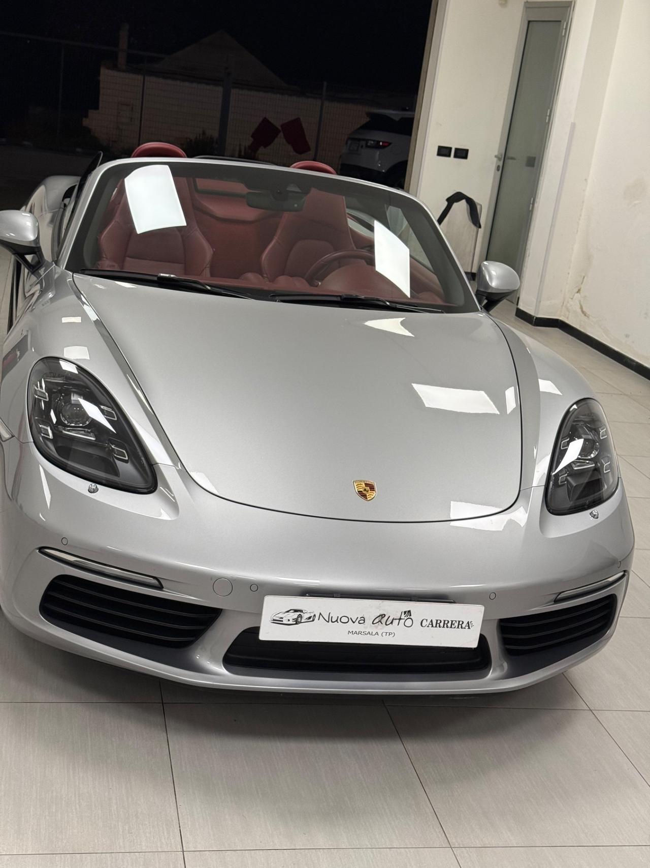 Porsche 718 Spyder Boxster 2.0