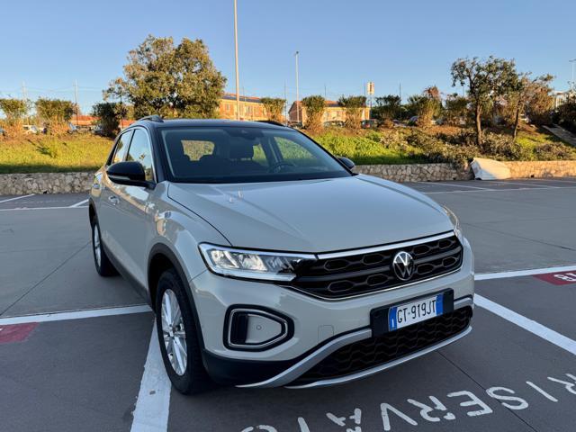 VOLKSWAGEN T-Roc TSI LIFE+NAVI+PARK AUTOMATICO+VIRTUAL+BICOLOR