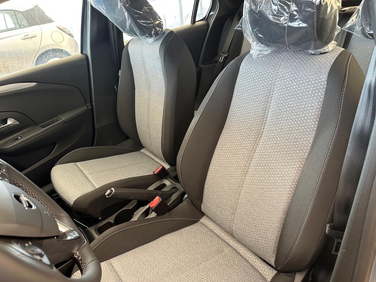 Opel Corsa Hybrid 110 CV aut. YES