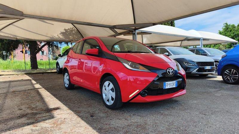 Toyota Aygo 1.0 VVT-i x-cool TSS