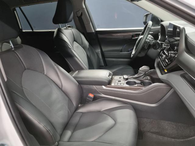 TOYOTA Highlander AWD-I LOUNGE 7 POSTI