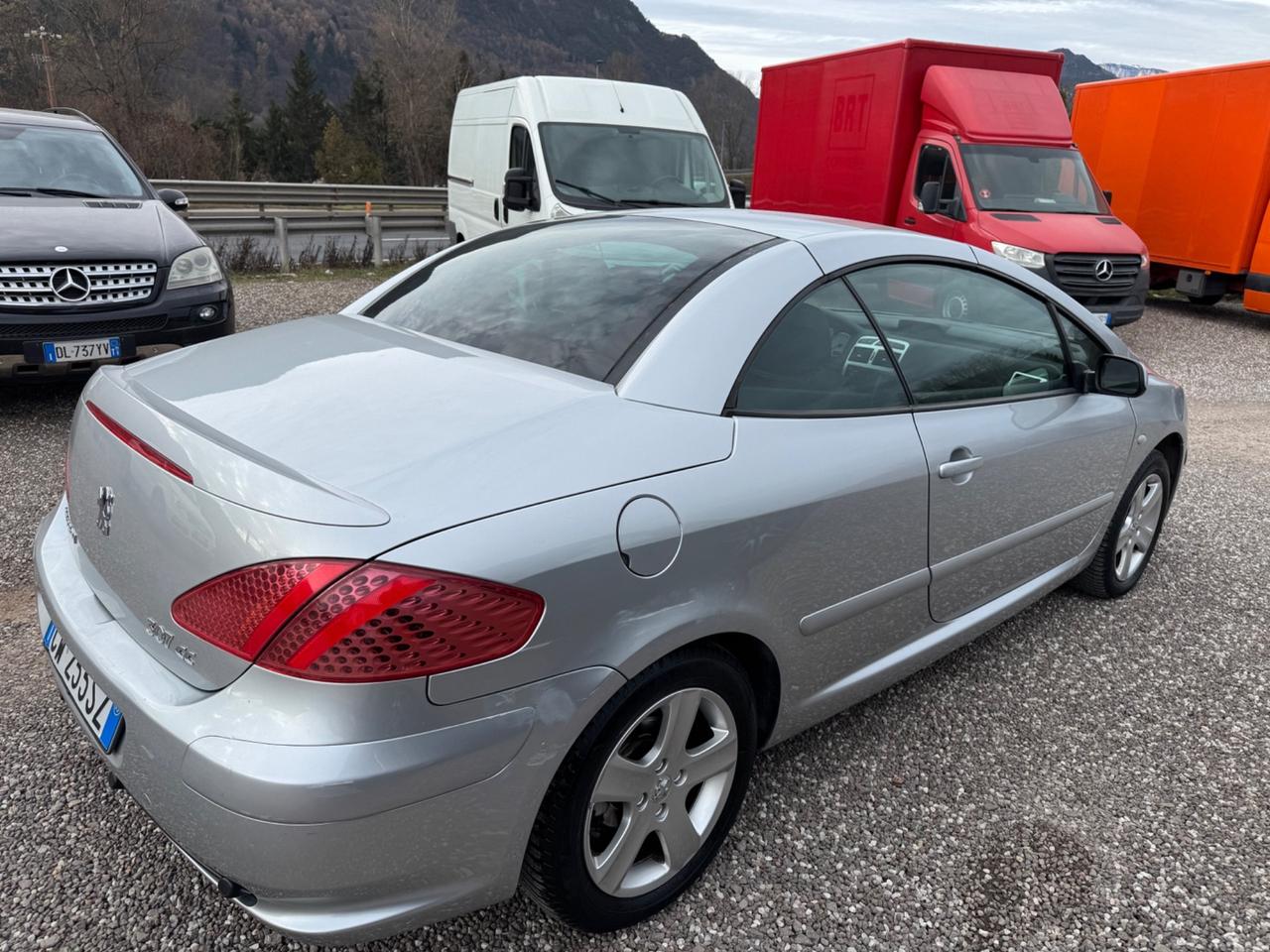 Peugeot 307 1.6 16V CC Tecno