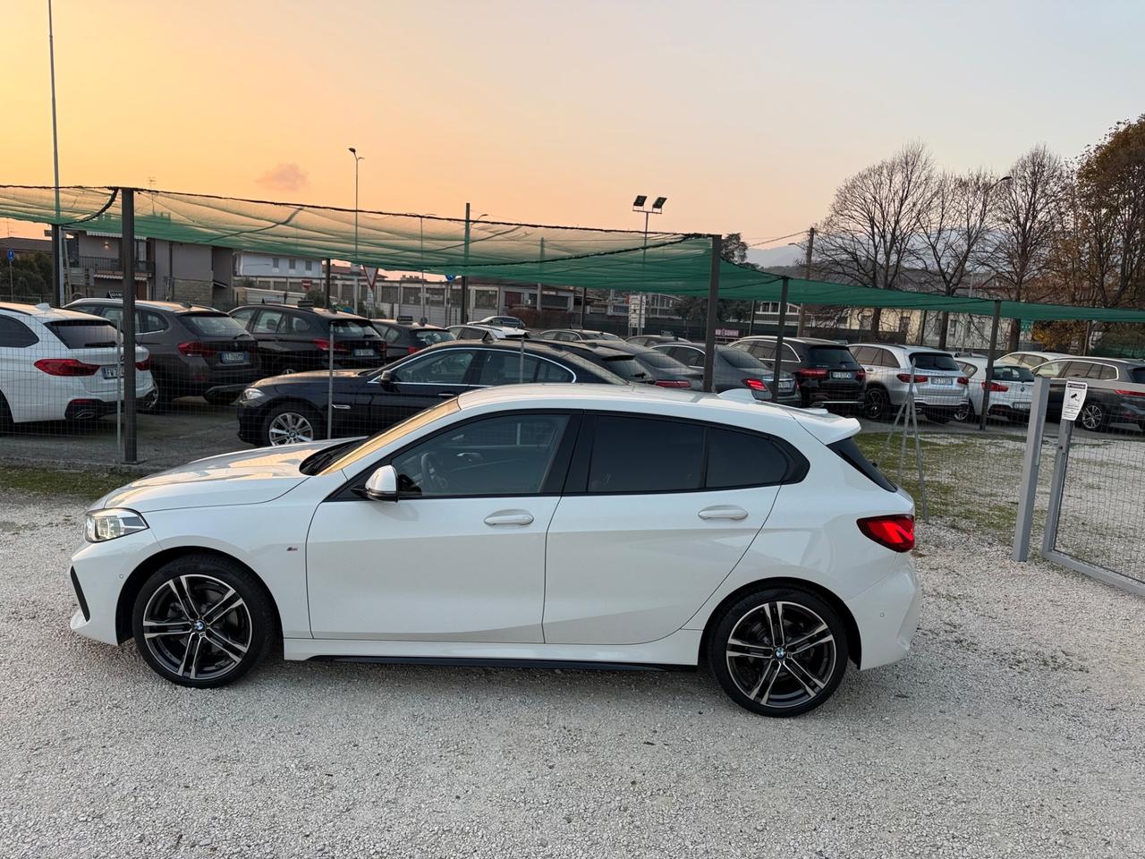 Bmw 118 118d 5p. MSport Navi+Led+pelle Euro6d