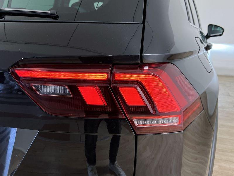 Volkswagen Tiguan Tiguan 2.0 tdi R-Line 150cv dsg