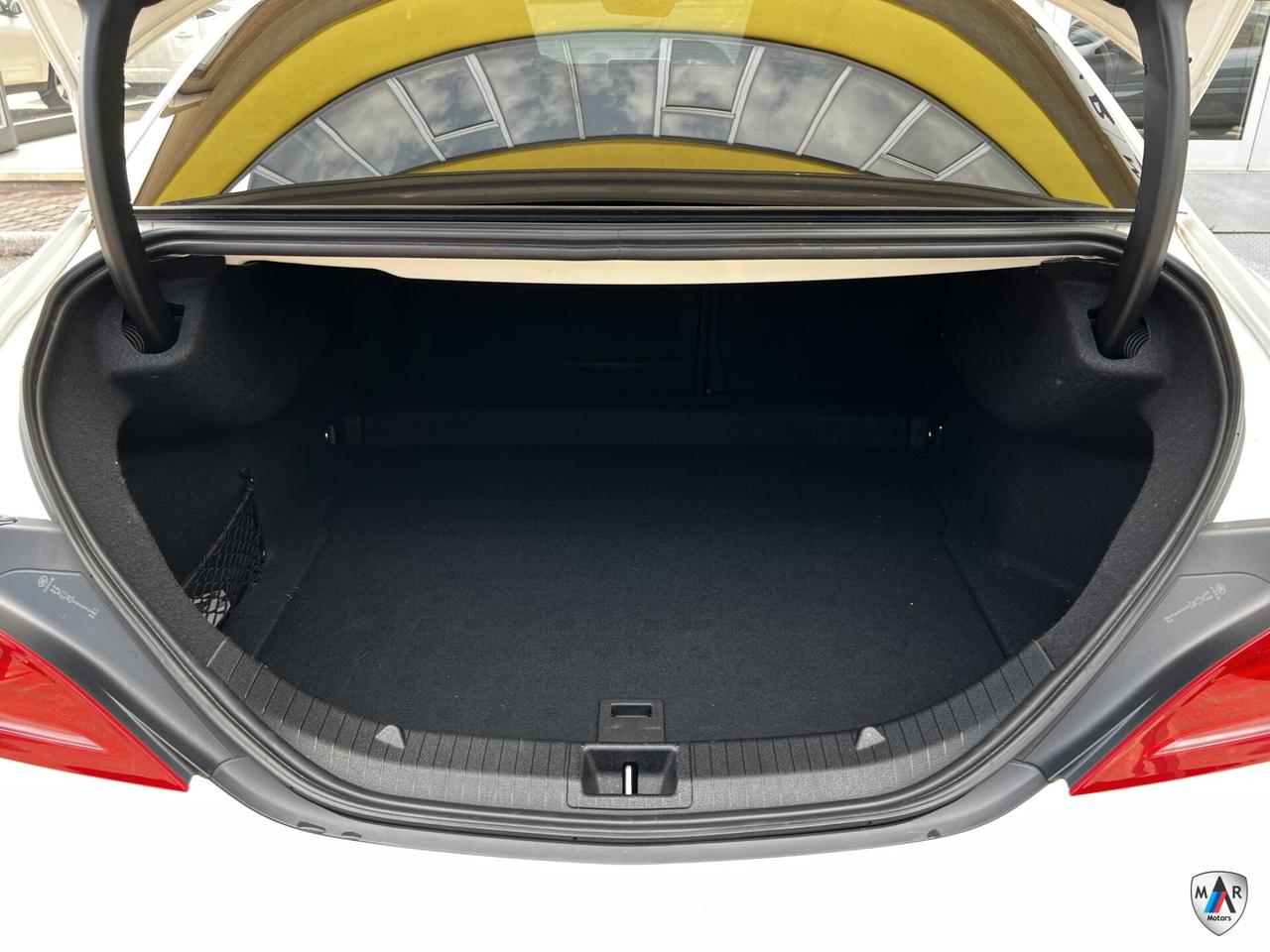 Mercedes-benz CLA 220 d Automatic Premium Dark Night