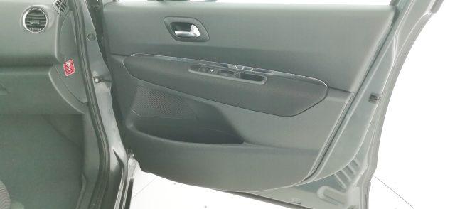 PEUGEOT 5008 1.6 VTi 120CV Tecno