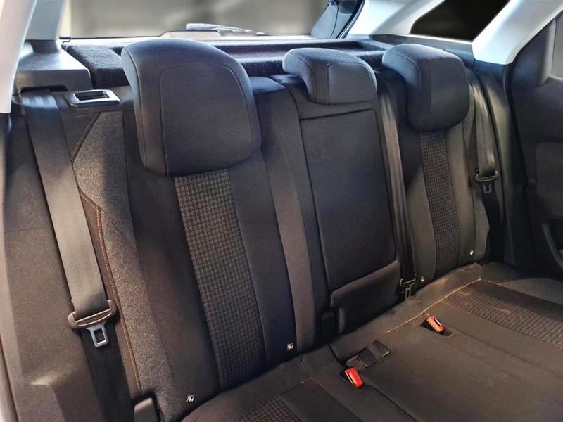 PEUGEOT 3008 BlueHDI 130 EAT8 S/S Business