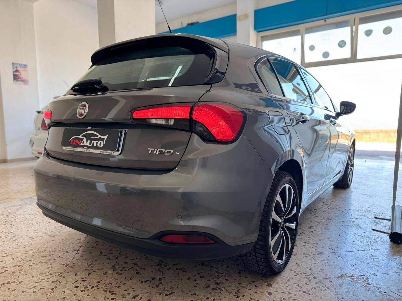 Fiat Tipo 1.6 Mjt S&S 5 porte Lounge