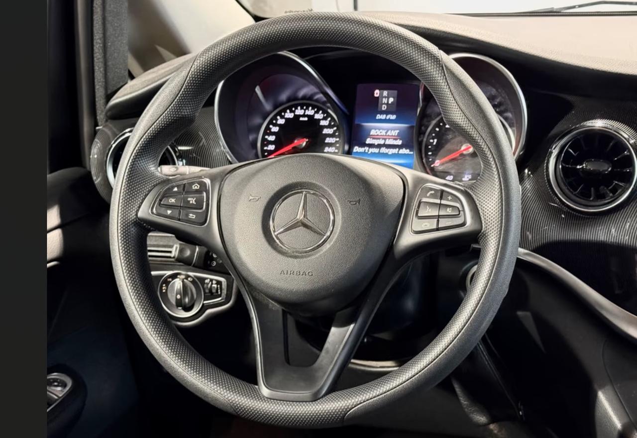 Mercedes V 220 D Long 8Posti *IVA ESCLUSA*