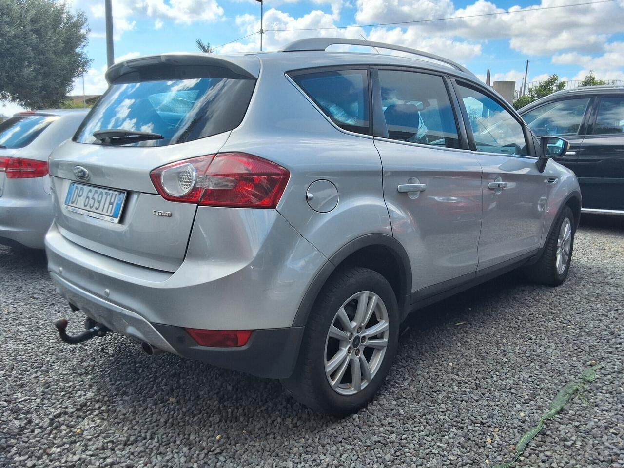 Ford Kuga 2.0 TDCi 136 CV 4WD Titanium DPF