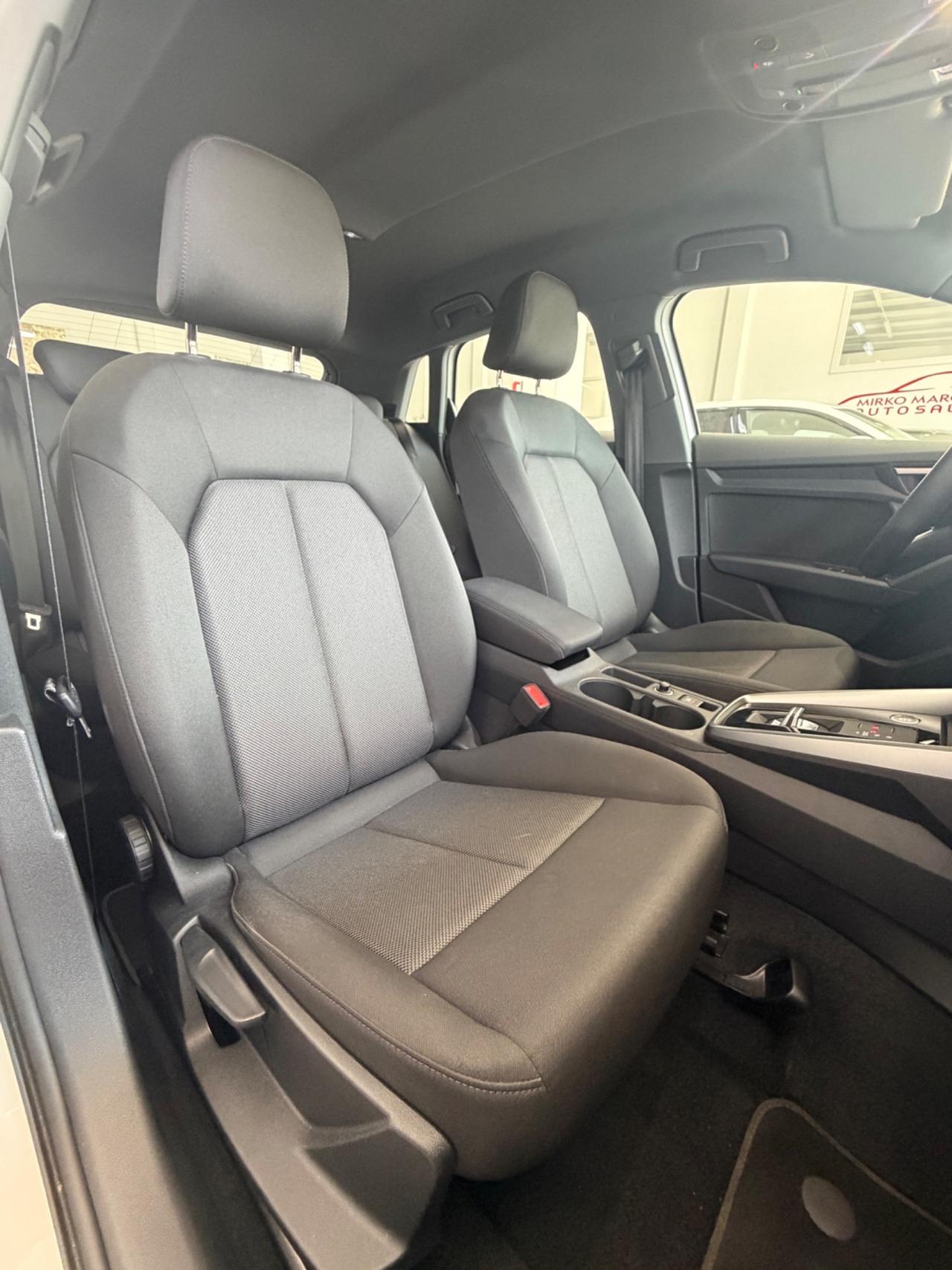 Audi A3 SPB 30 TDI S tronic line edition FINANZIABILE