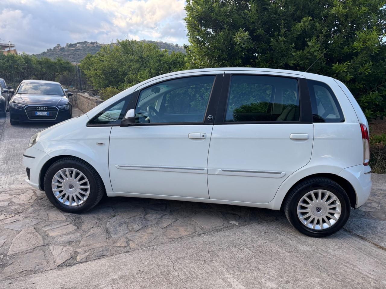 Lancia MUSA 1.4 8V Ecochic (GPL) Diva
