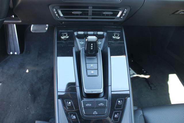 PORSCHE 911 Carrera GTS Cabriolet