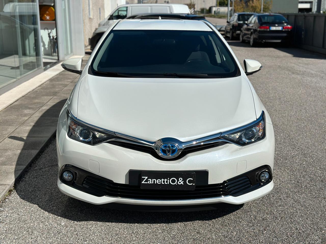 Toyota Auris 1.8 Hybrid Active