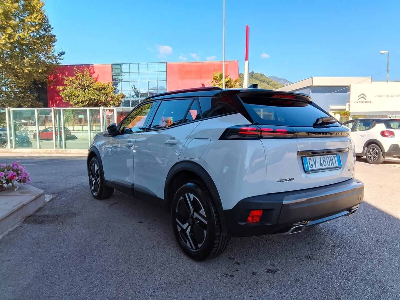 Peugeot 2008 PureTech 130 S&S EAT8 GT