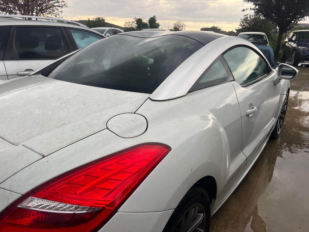 Peugeot RCZ 2.0 HDi 163CV motore rotto