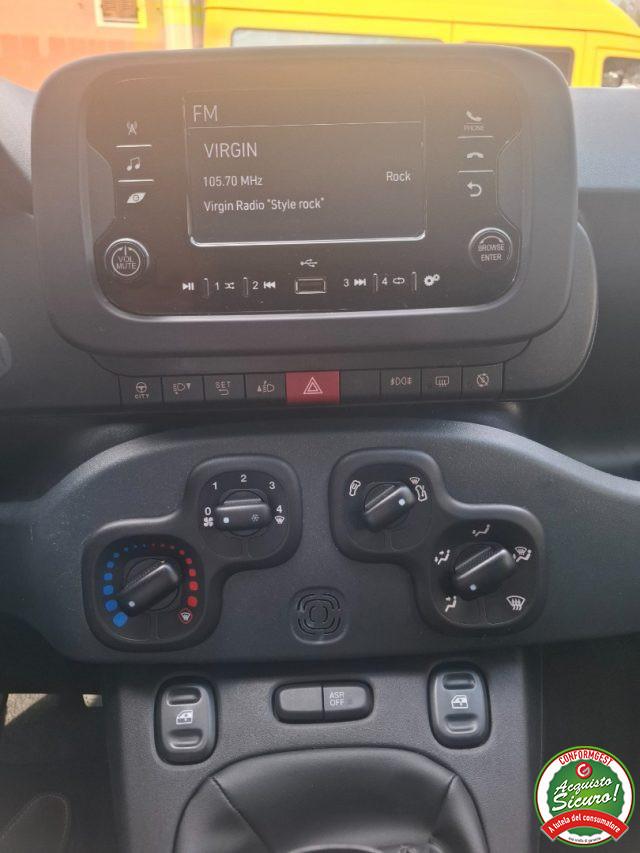 FIAT Panda 1.0 FireFly S&S Hybrid City Life UN. PROP.