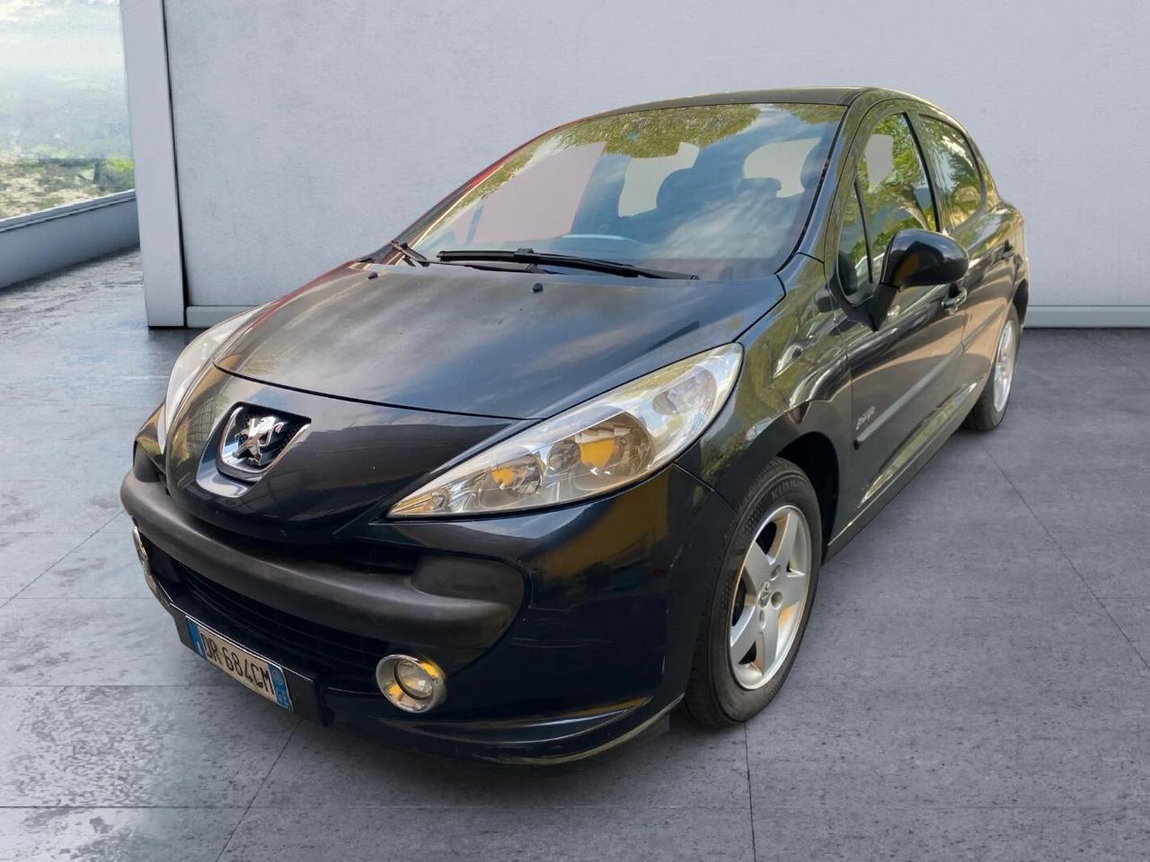 Peugeot 207 1.4 75cv Benzina Euro4 - NEOPATENTATI