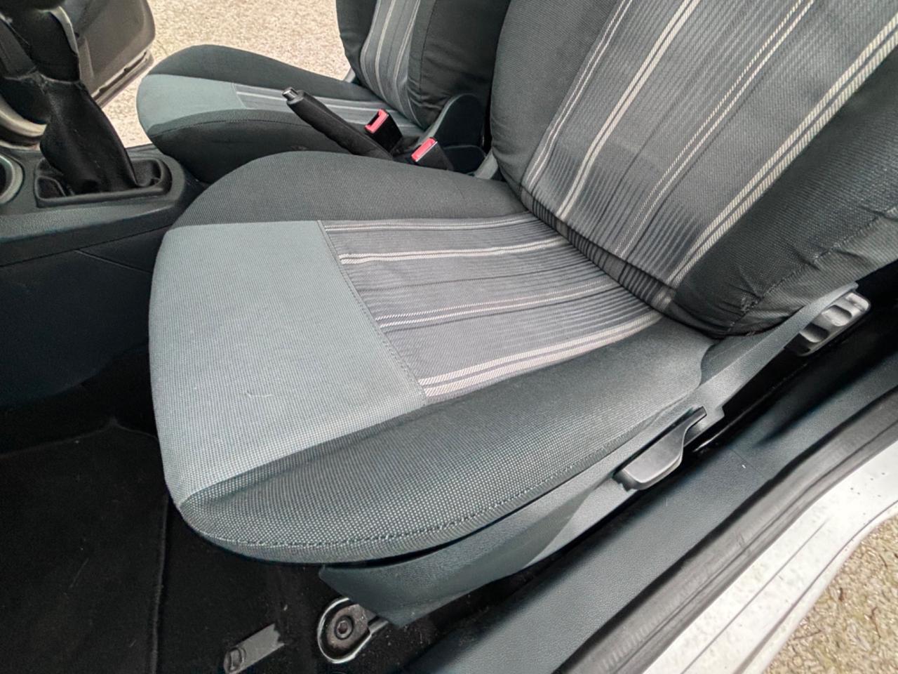 Ford Fiesta 1.2 82CV 3 porte Titanium