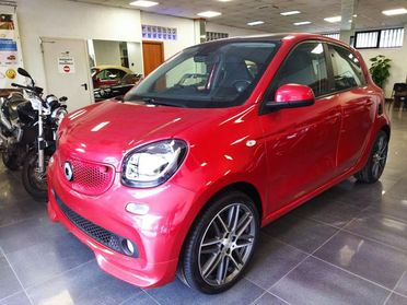 SMART ForFour 09cc BRABUS 109cv NAVI BLUETOOTH SENS PARK CERCHI